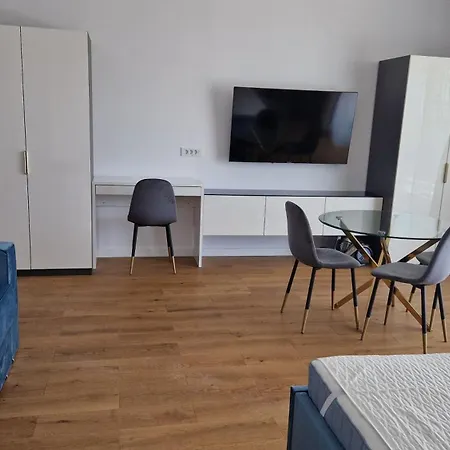 Axxis Nova Apartment Mamaia