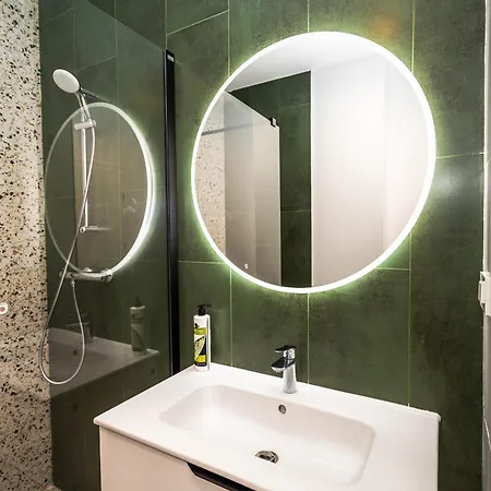 Axxis Nova Apartment